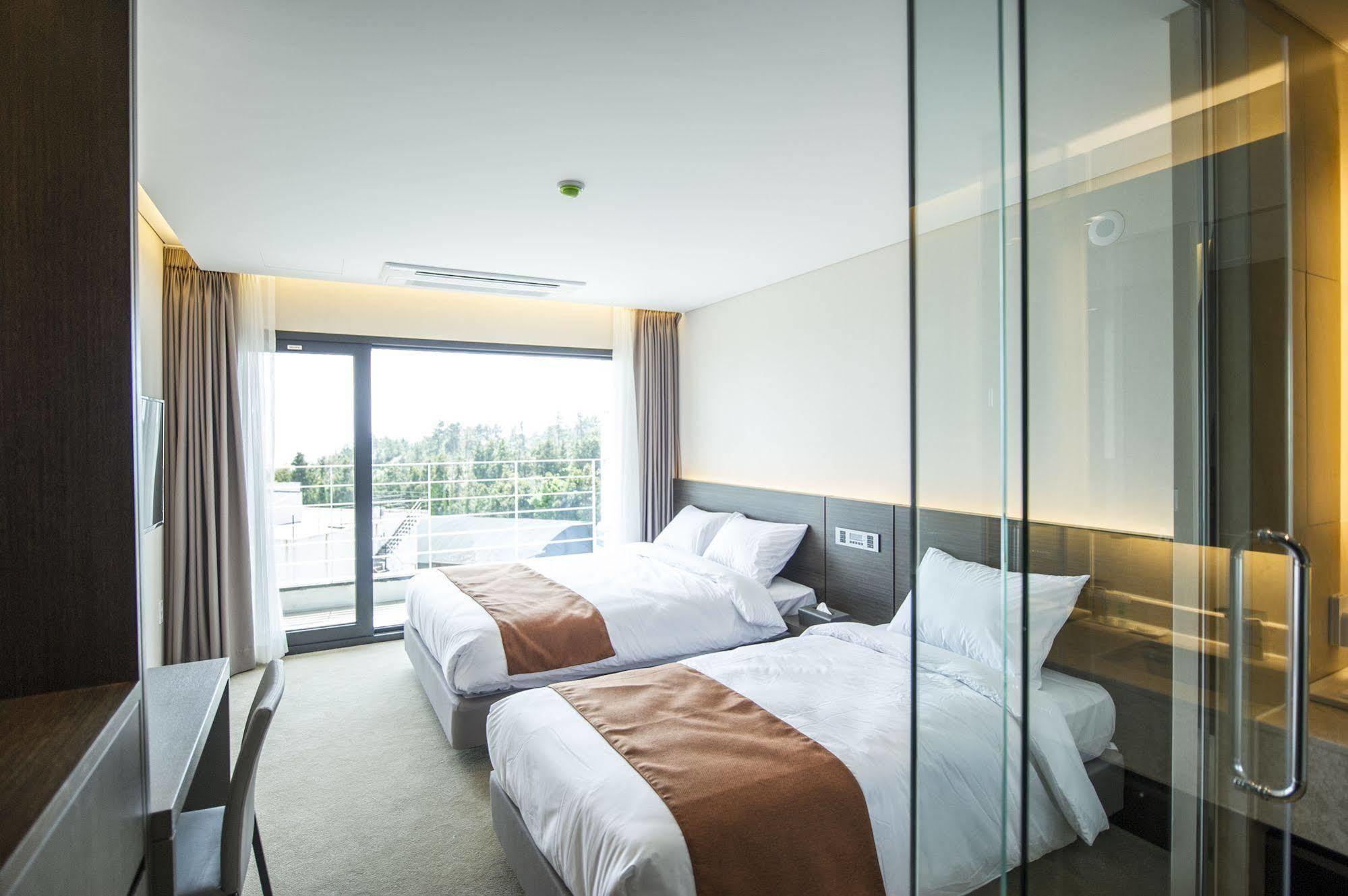 Grand Mer Hotel Jeju Seogwipo Exterior foto